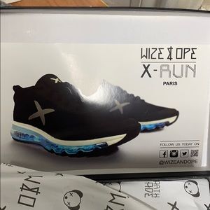 Wize & Ope X-Run Light Up Sneakers